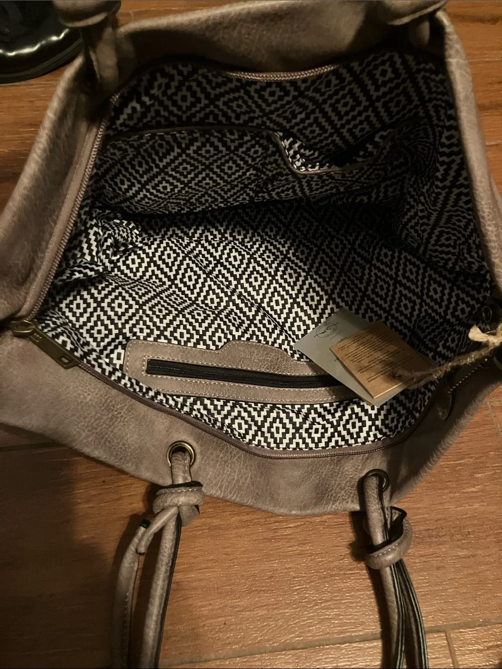 New with tags Vegan Leather Purse in Stone Color